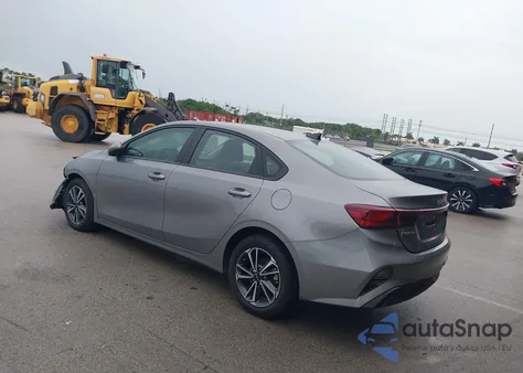2023 Kia Forte Lxs from USA, damaged, VIN 3KPF24AD6PE571796